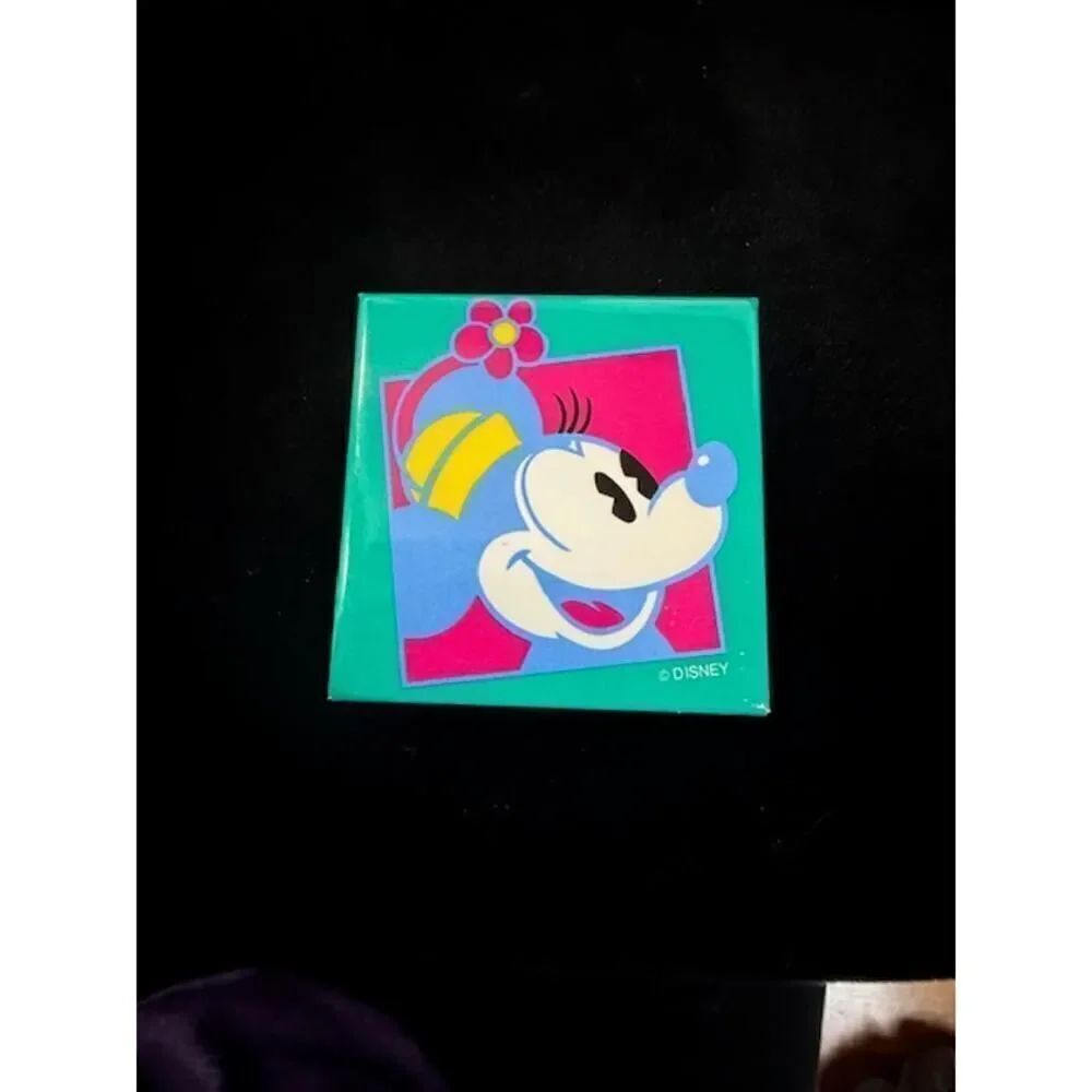 1990's Minnie Mouse Disney Bright Pop Art Style Pin 2"